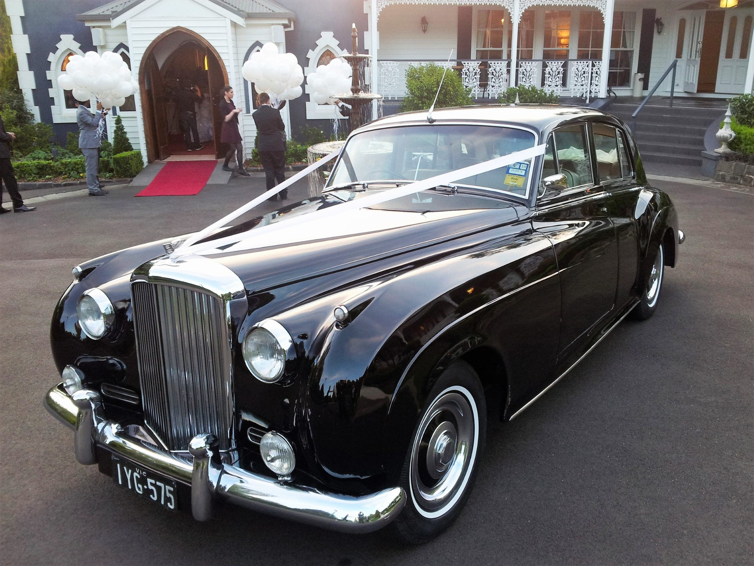 1962 Bentley Cloud Black (1)