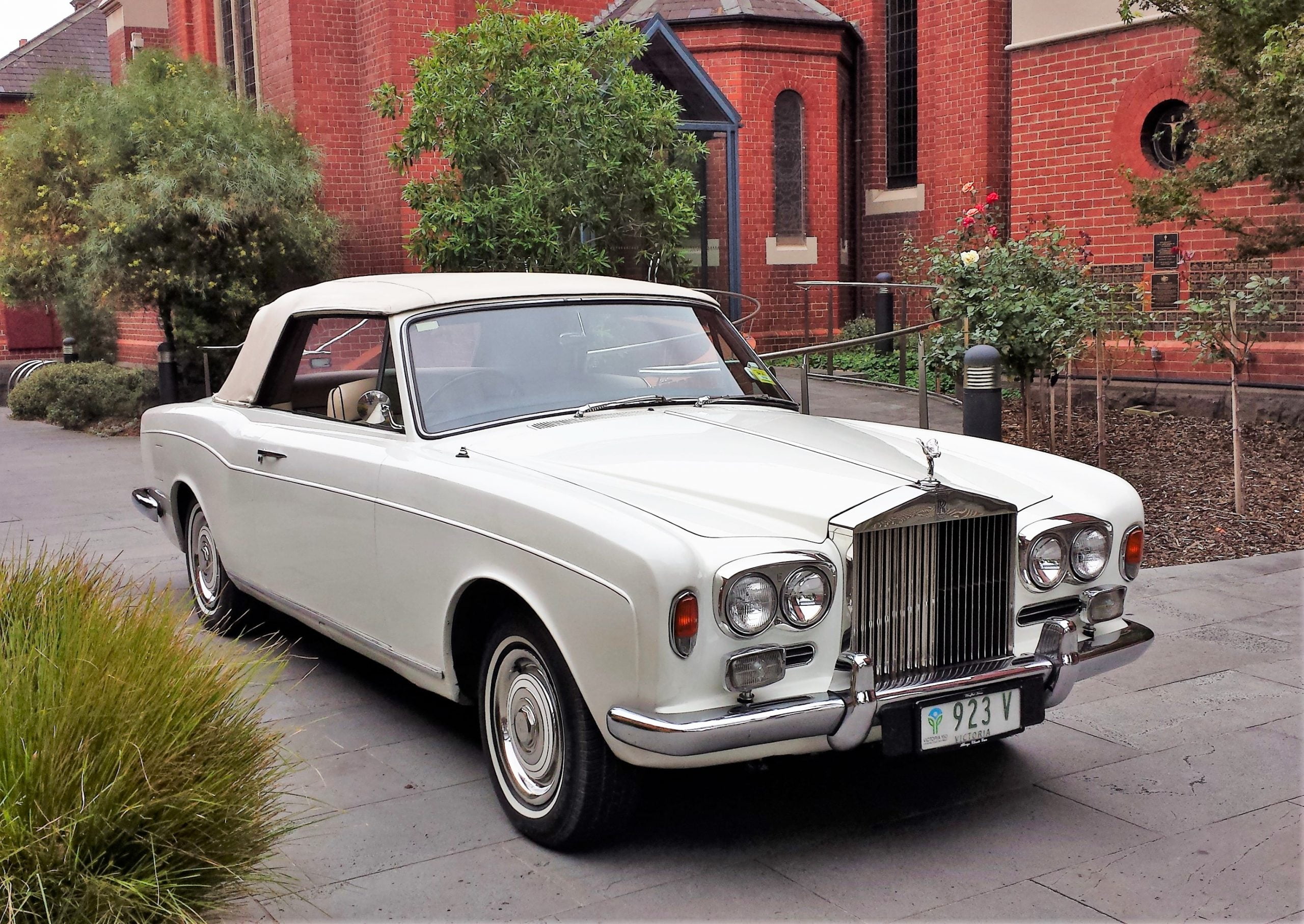 1968 Rolls Royce Shadow Convertible (11)